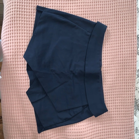 Aritzia Skort - Picture 3 of 4